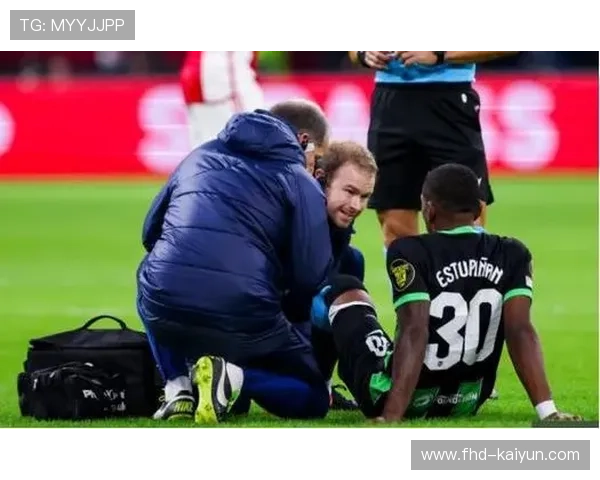 阿森纳对阵布莱顿，枪手需取胜保住英超榜首位置