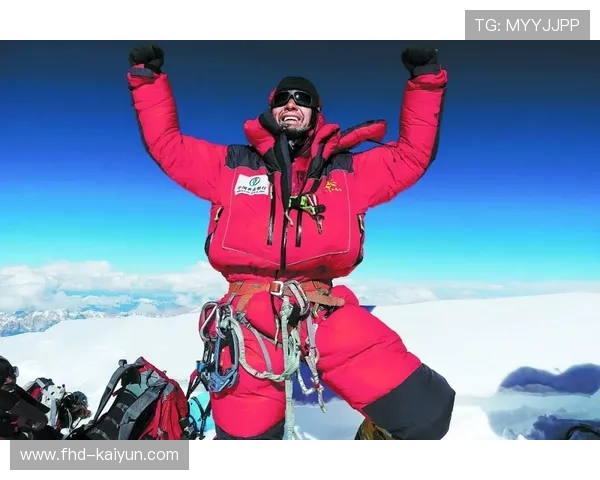 登山精神激励青年男篮，不畏艰险勇攀高峰
